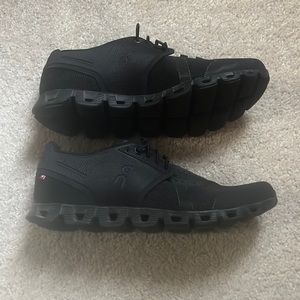 All black on cloud womens shoes